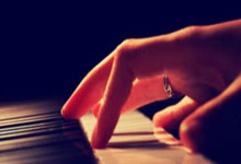 神勇表现！球队在比赛中力挽狂澜